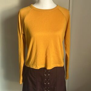 PacSun Women’s Cozy Cool Weather Knit Long Sleeve Crewneck Pullover Crop Shirt